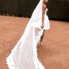 Paulette Lace Trim Veil - White
